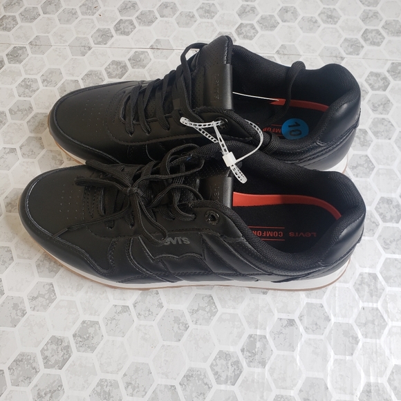 Levi's Comfort BLACK Synthetic Sneaker size 9 - Picture 2 of 8